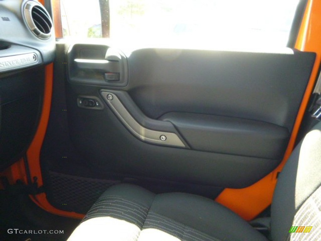 2012 Wrangler Sport S 4x4 - Crush Orange / Black photo #16