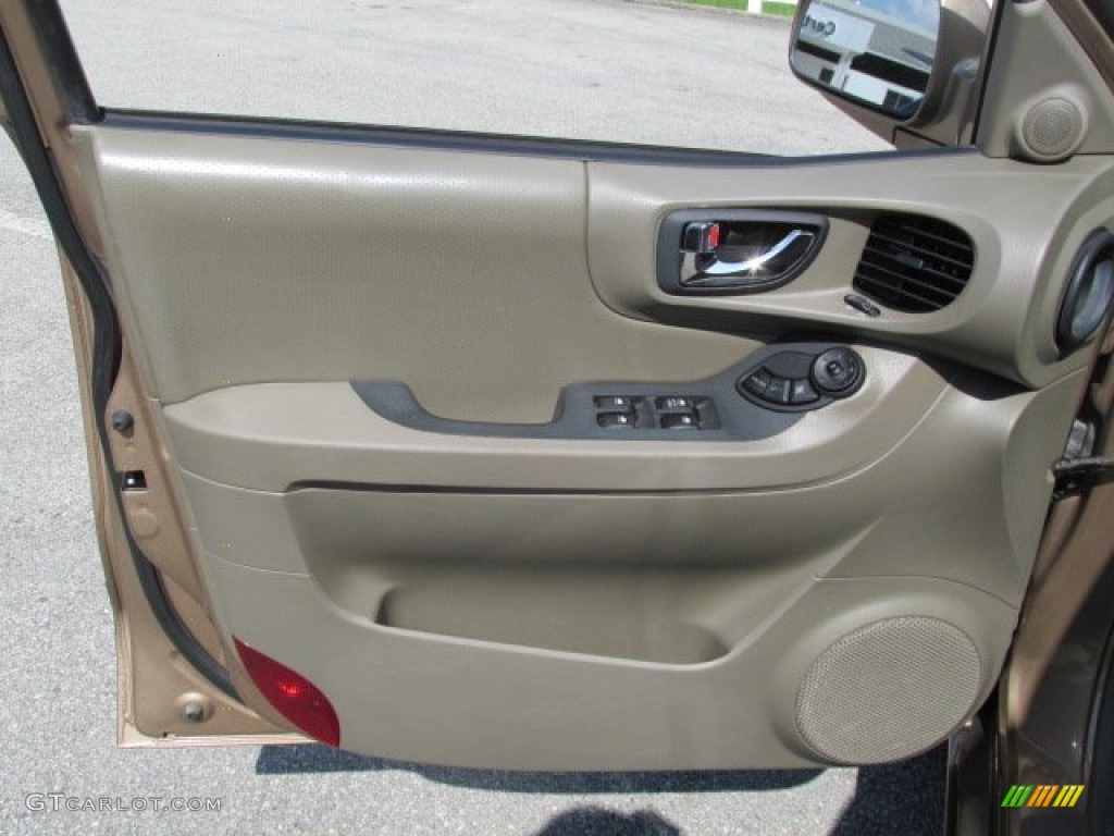 2004 Santa Fe GLS - Sandstone / Beige photo #13