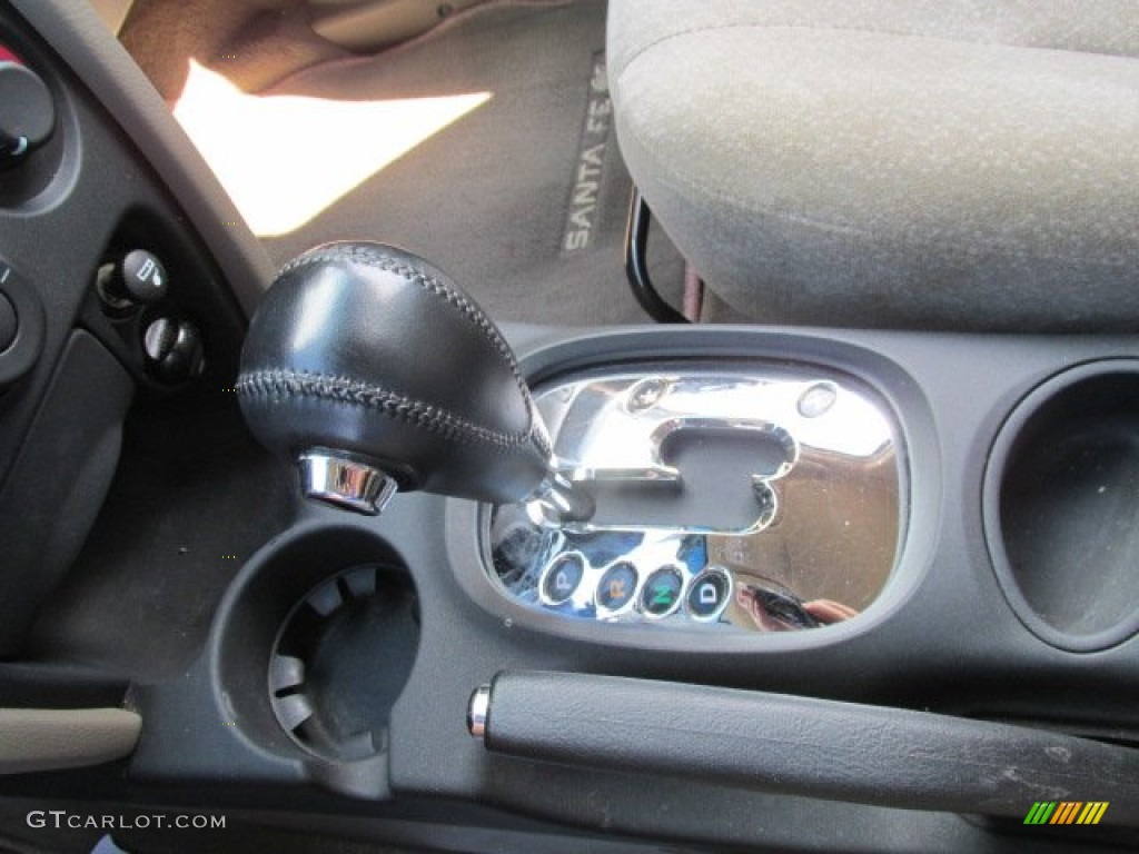 2004 Santa Fe GLS - Sandstone / Beige photo #15