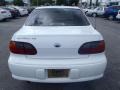 Summit White - Malibu LS Sedan Photo No. 4