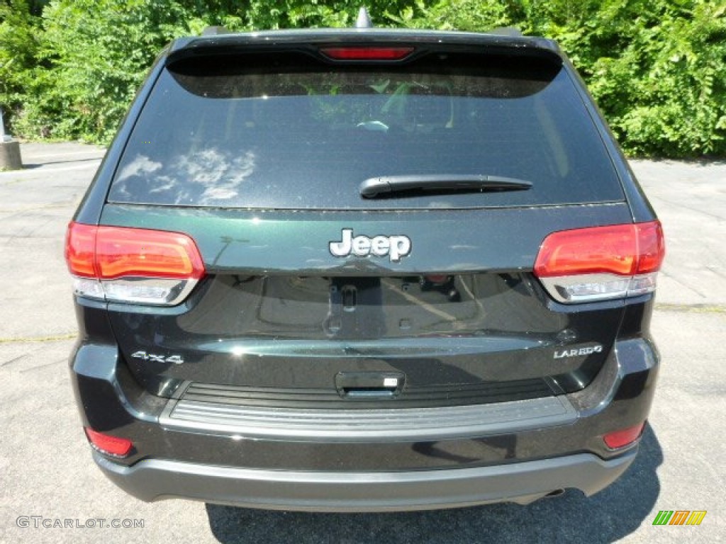 2014 Grand Cherokee Laredo 4x4 - Black Forest Green Pearl / New Zealand Black/Light Frost photo #4