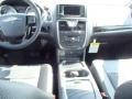 Billet Silver Metallic - Town & Country S Photo No. 3