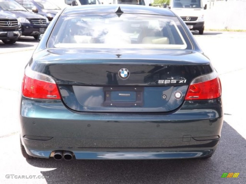 2007 5 Series 525xi Sedan - Deep Green Metallic / Beige photo #4