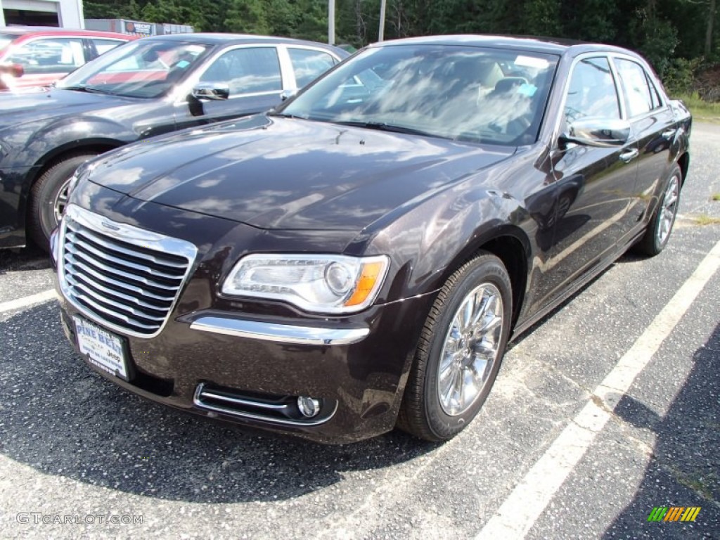 2013 300 C - Luxury Brown Pearl / Dark Frost Beige/Light Frost Beige photo #1
