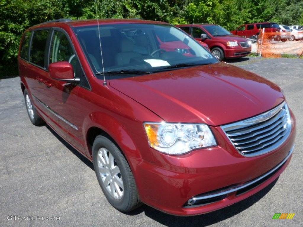 2013 Town & Country Touring - Deep Cherry Red Crystal Pearl / Dark Frost Beige/Medium Frost Beige photo #7