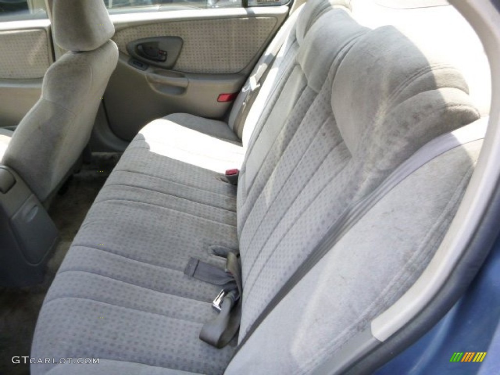 1998 Chevrolet Malibu Sedan Rear Seat Photo #84144591