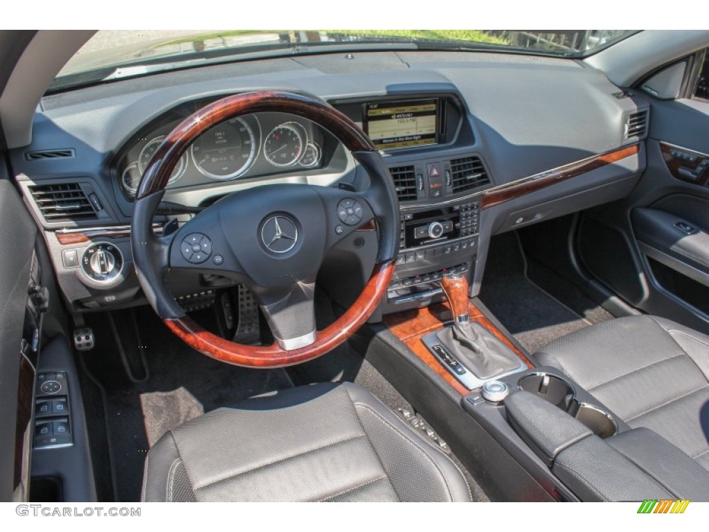 Black Interior 2011 Mercedes-Benz E 550 Cabriolet Photo #84144658