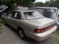 Desert Sand Mica - Camry LE Photo No. 3