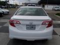 Super White - Camry SE Photo No. 4