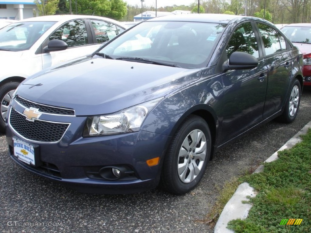 2013 Cruze LS - Atlantis Blue Metallic / Jet Black/Medium Titanium photo #1