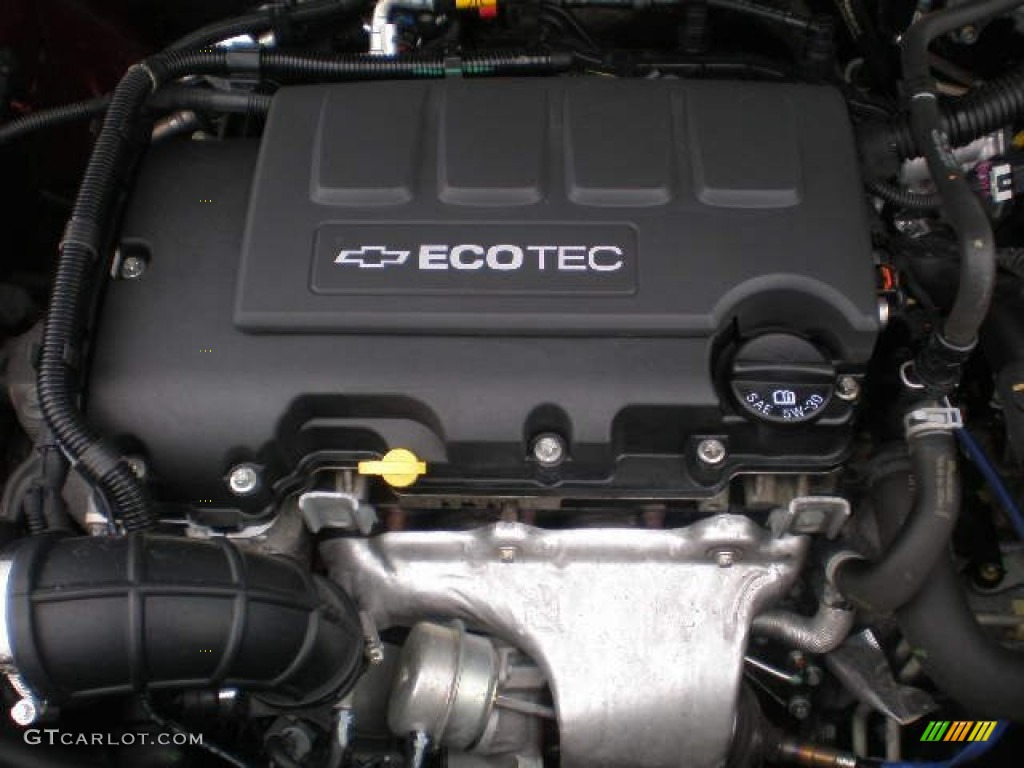 2012 Chevrolet Cruze LTZ/RS Engine Photos