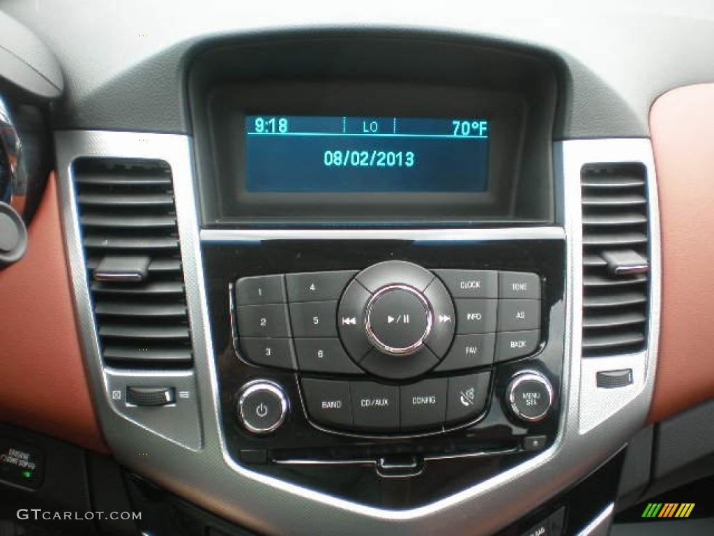 2012 Chevrolet Cruze LTZ/RS Controls Photo #84151869