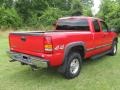 2000 Victory Red Chevrolet Silverado 2500 LT Extended Cab 4x4  photo #17