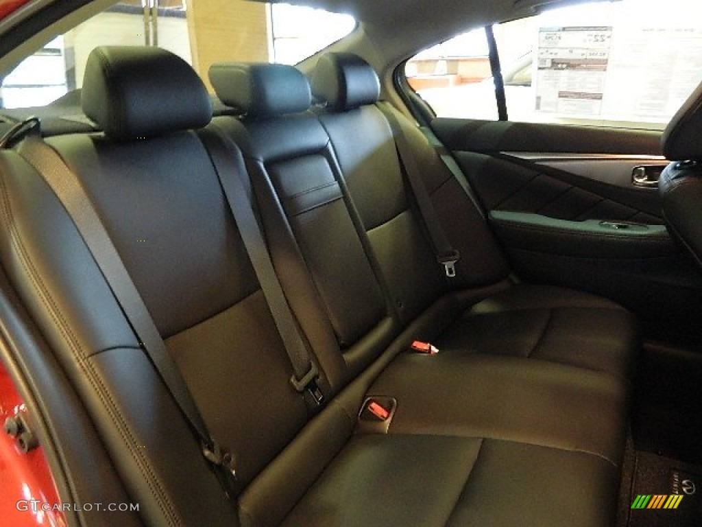 2014 Infiniti Q 50 3.7 AWD Premium Rear Seat Photos