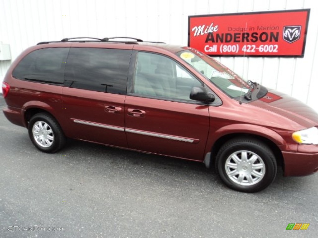2007 Town & Country Touring - Cognac Crystal Pearl / Medium Slate Gray photo #2