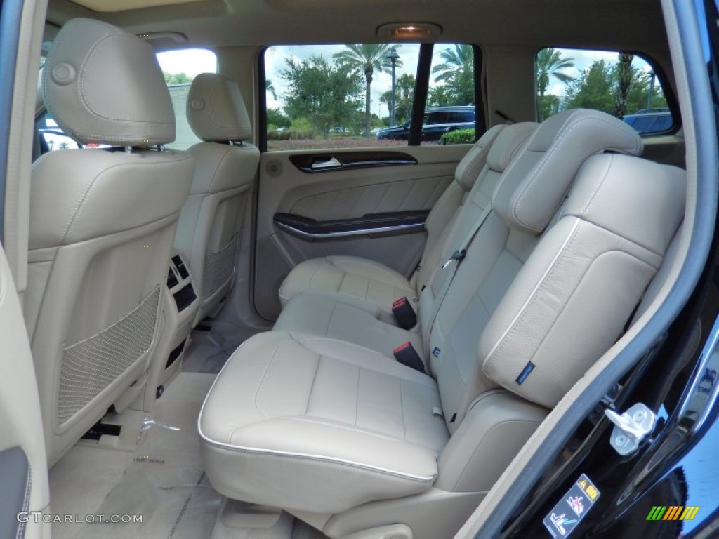 2014 Mercedes-Benz GL 350 BlueTEC 4Matic Rear Seat Photo #84154740