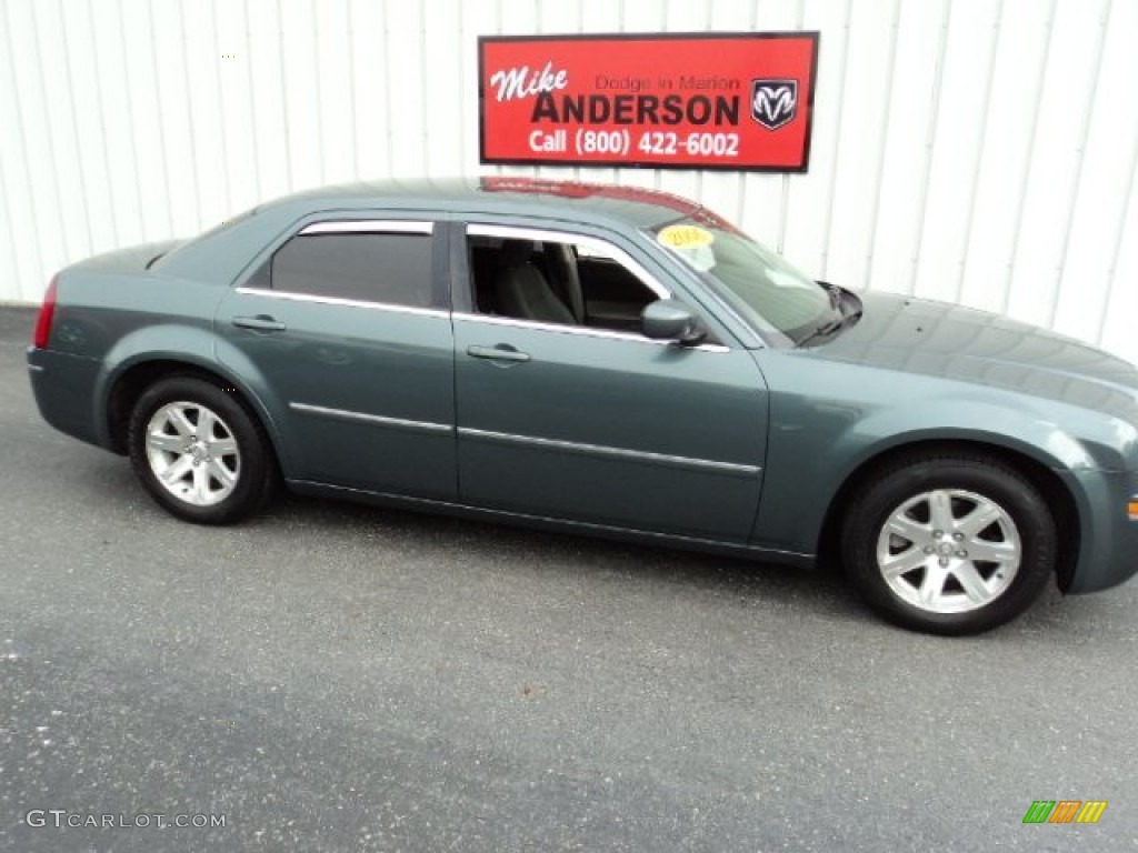 2006 300 Touring - Magnesium Pearlcoat / Dark Slate Gray/Light Graystone photo #2