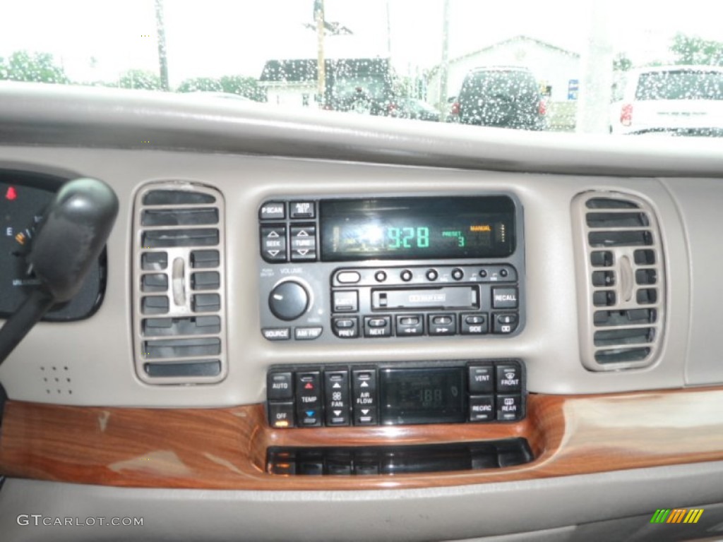 2003 Park Avenue  - Light Bronzemist Metallic / Taupe photo #11