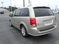 Sandstone - Grand Caravan Crew Photo No. 5