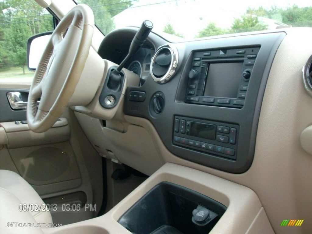 2006 Expedition Eddie Bauer 4x4 - Dark Copper Metallic / Medium Parchment photo #13