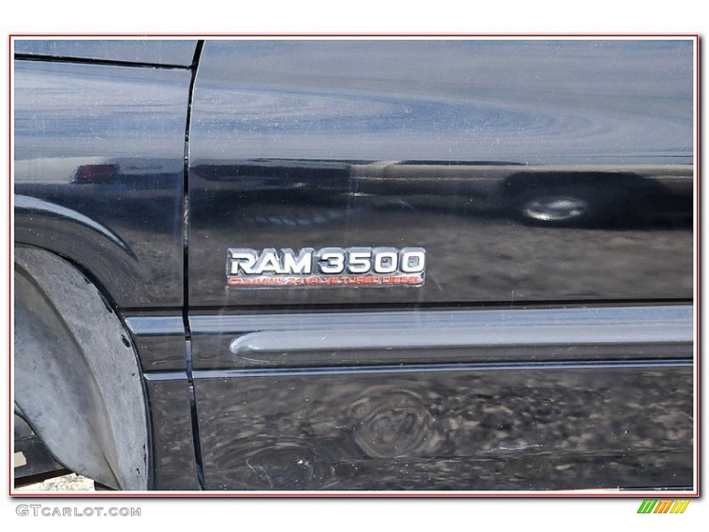 2002 Ram 3500 SLT Regular Cab 4x4 Dually - Black / Mist Gray photo #2