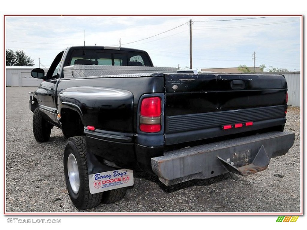 2002 Ram 3500 SLT Regular Cab 4x4 Dually - Black / Mist Gray photo #5