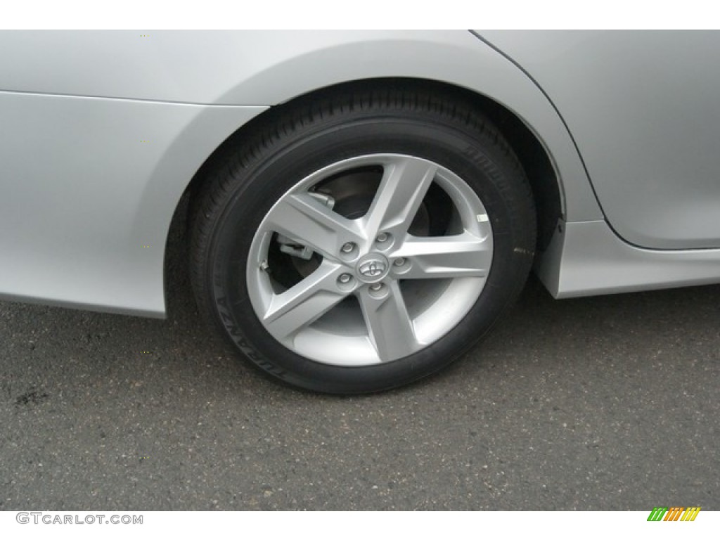 2013 Camry SE - Classic Silver Metallic / Black photo #9