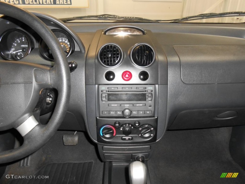 2008 Aveo Aveo5 LS - Summer Yellow / Charcoal photo #24