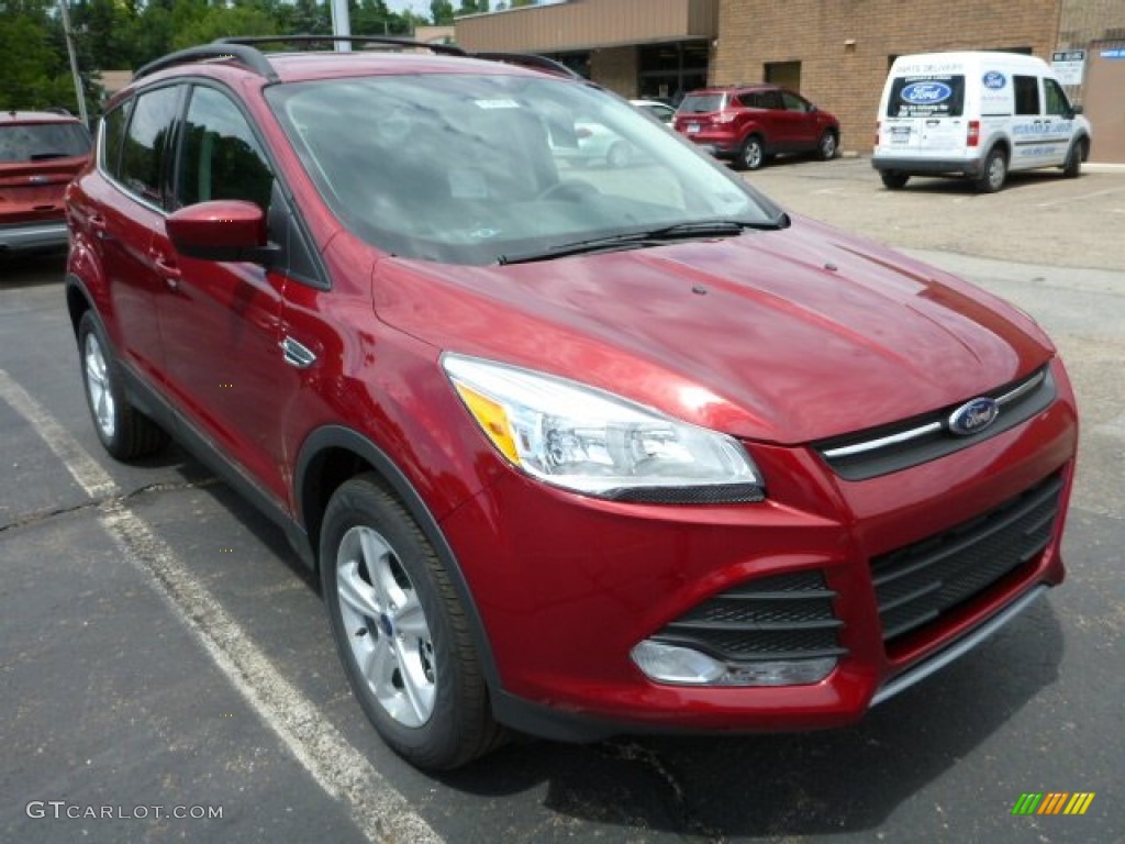 2014 Escape SE 2.0L EcoBoost 4WD - Ruby Red / Charcoal Black photo #1