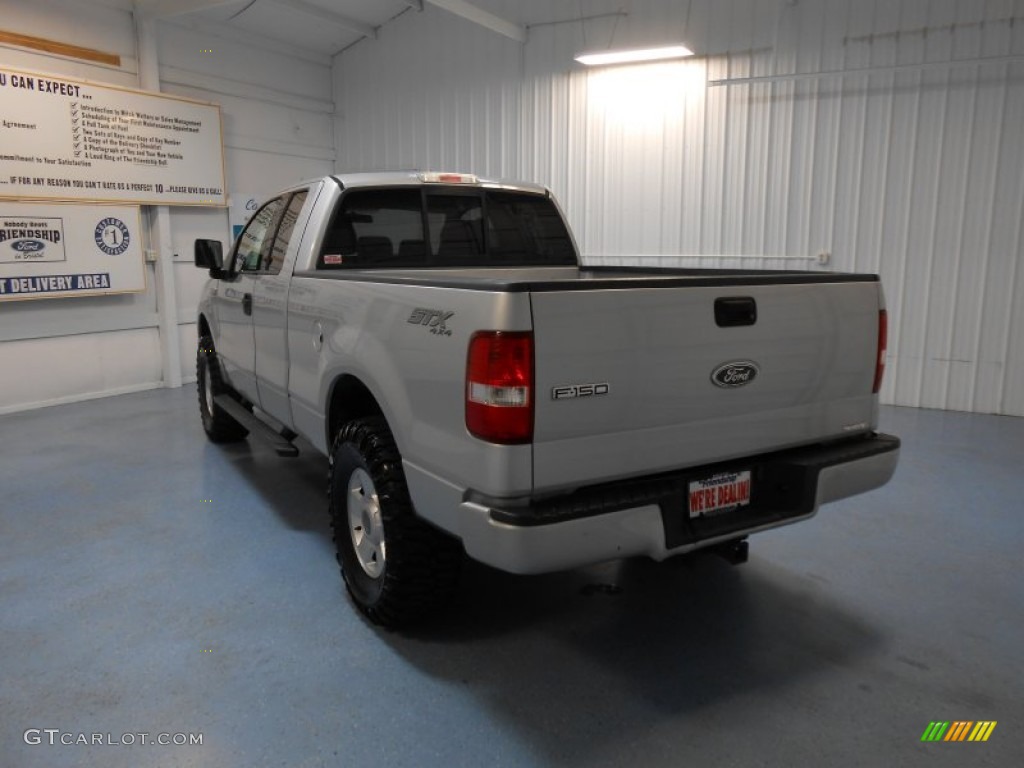 2004 F150 STX SuperCab 4x4 - Silver Metallic / Medium/Dark Flint photo #5