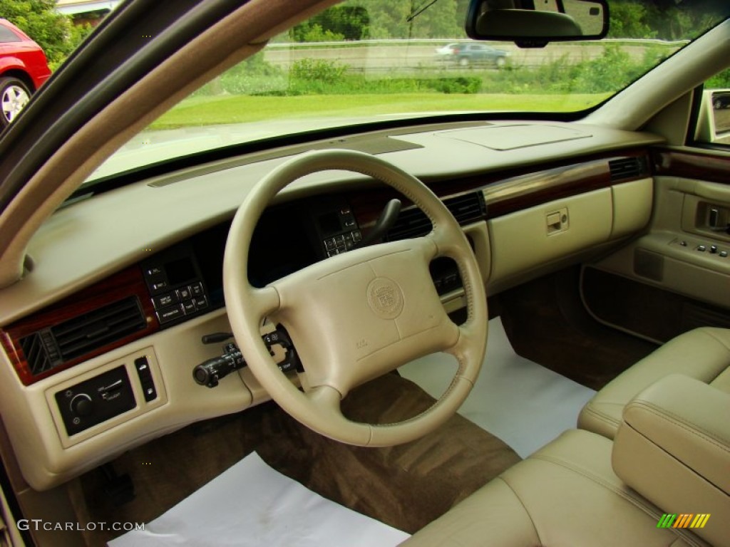 1996 DeVille Sedan - White / Beige photo #17