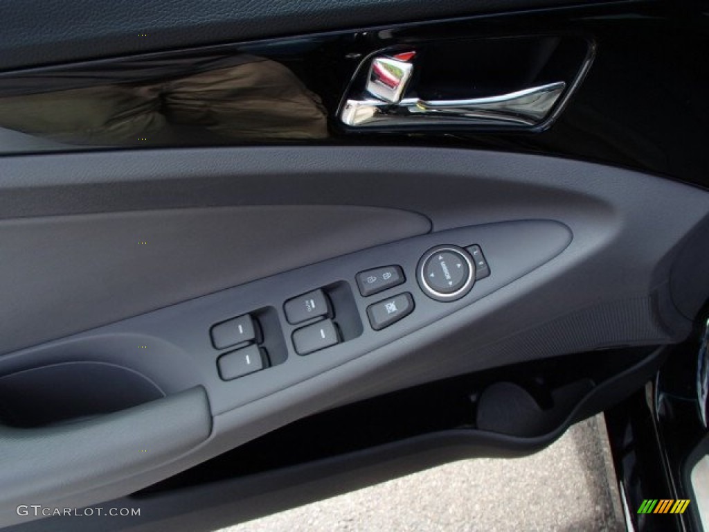 2011 Sonata Limited 2.0T - Midnight Black / Gray photo #12