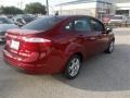 Ruby Red - Fiesta SE Sedan Photo No. 5