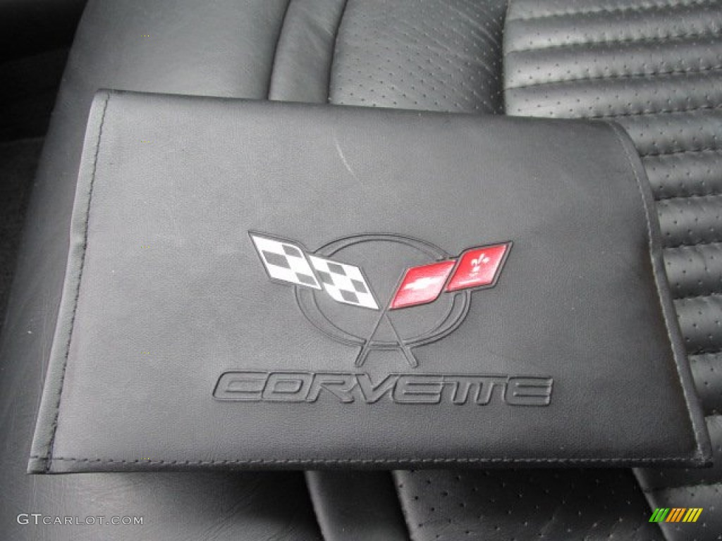 2002 Chevrolet Corvette Convertible Books/Manuals Photo #84174164