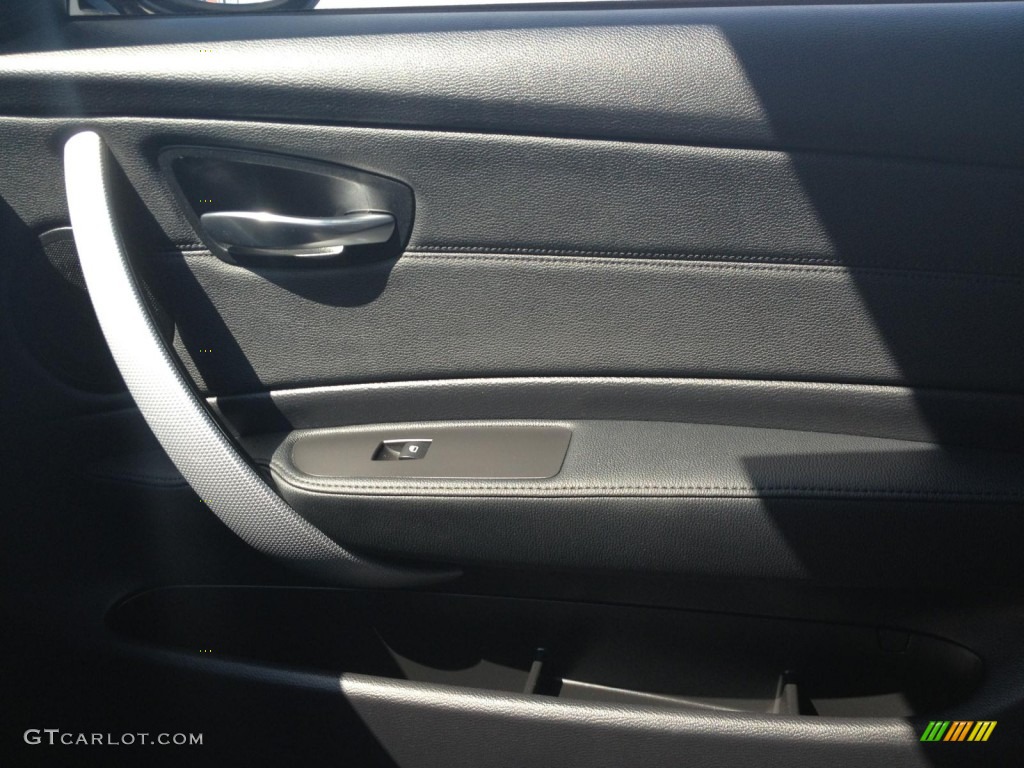 2012 1 Series 128i Coupe - Jet Black / Black photo #22