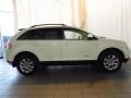 Creme Brulee Metallic 2007 Lincoln MKX Standard MKX Model Exterior