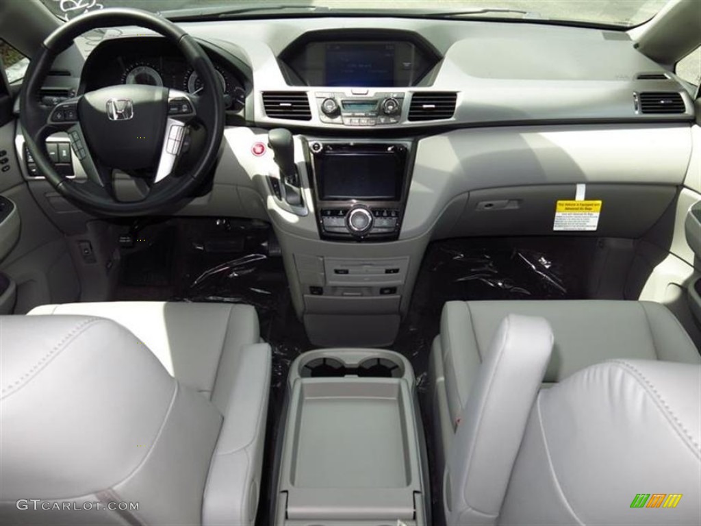 2014 Honda Odyssey Touring Gray Dashboard Photo #84178032