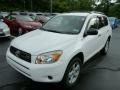 Super White - RAV4 V6 4WD Photo No. 3