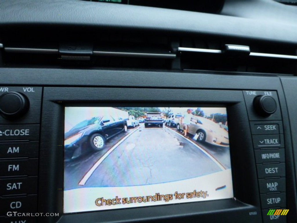 2010 Prius Hybrid II - Blizzard White Pearl / Dark Gray photo #18