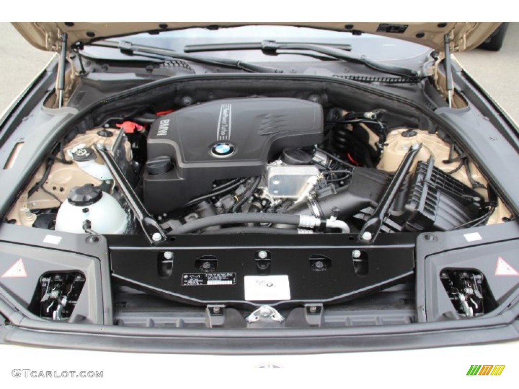 2013 BMW 5 Series 528i Sedan 2.0 Liter DI TwinPower Turbocharged DOHC 16-Valve VVT 4 Cylinder Engine Photo #84181017