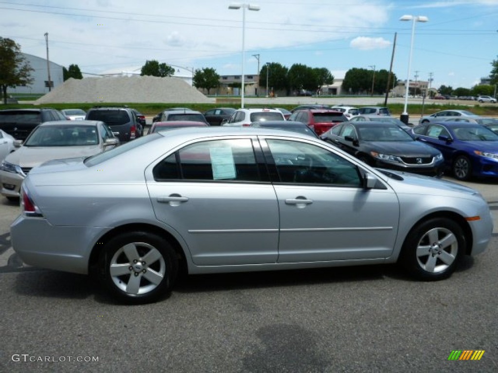 2006 Fusion SE - Silver Frost Metallic / Charcoal Black photo #2