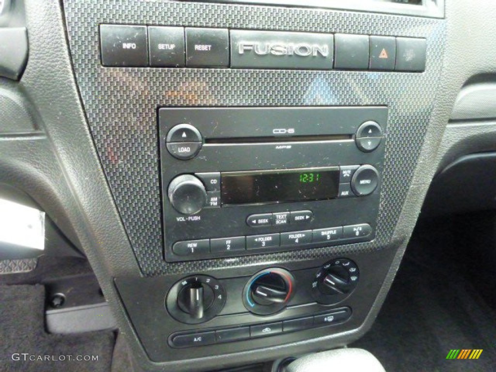 2006 Fusion SE - Silver Frost Metallic / Charcoal Black photo #19