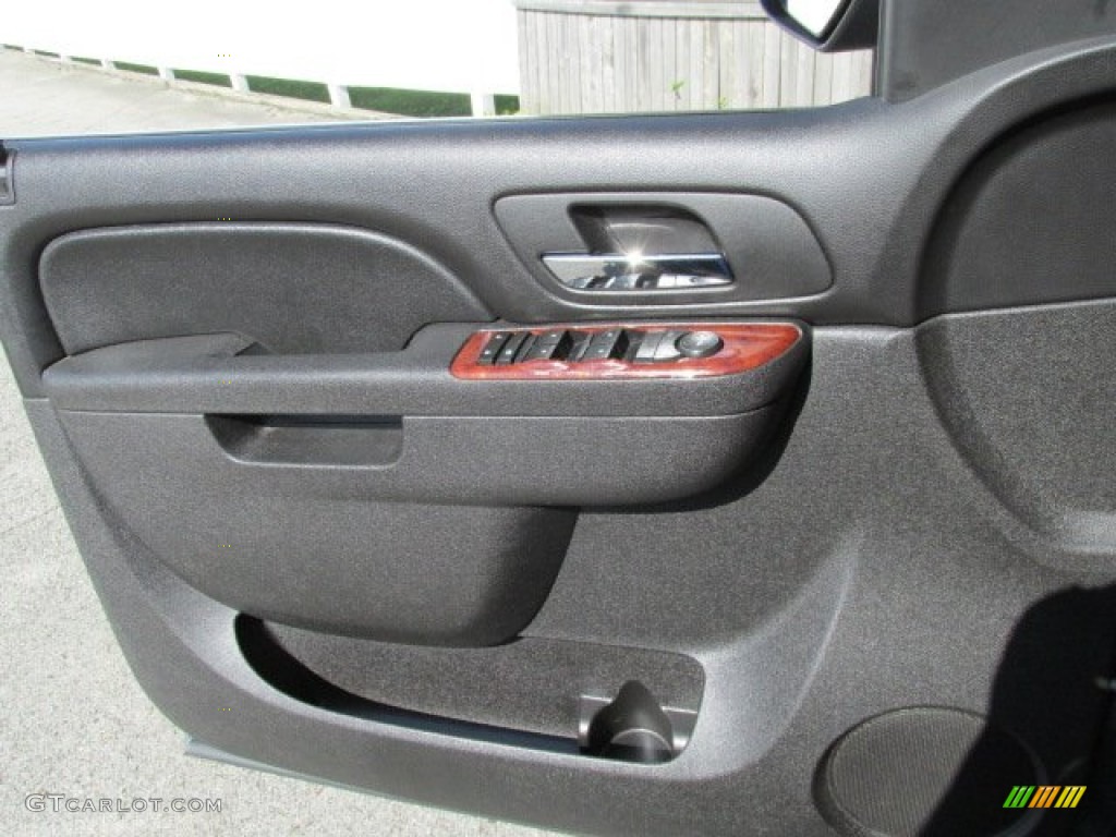 2011 Chevrolet Avalanche LS 4x4 Ebony Door Panel Photo #84182499