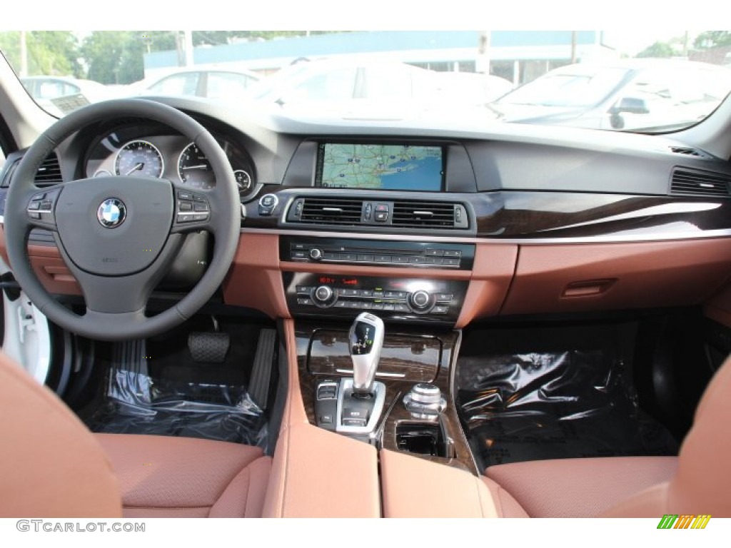 2013 BMW 5 Series 528i Sedan Cinnamon Brown Dashboard Photo #84182838