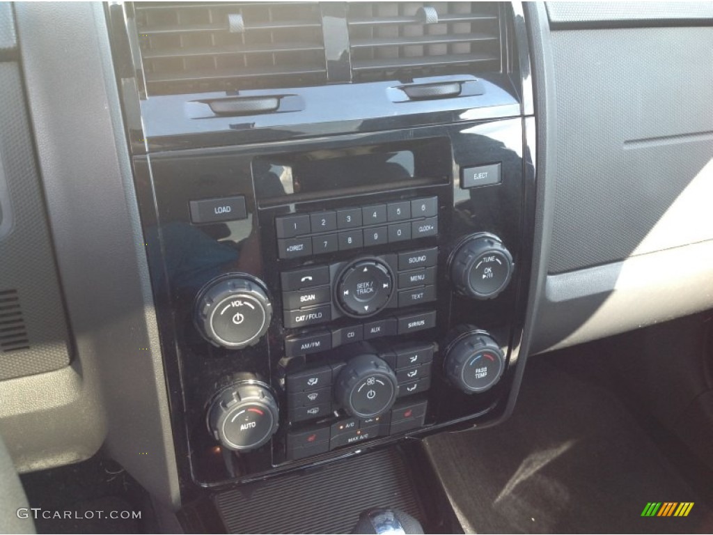 2011 Escape Limited V6 4WD - Sterling Grey Metallic / Charcoal Black photo #23