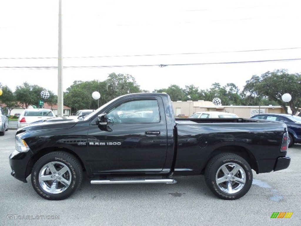 2011 Ram 1500 Sport Regular Cab 4x4 - Brilliant Black Crystal Pearl / Dark Slate Gray/Medium Graystone photo #2