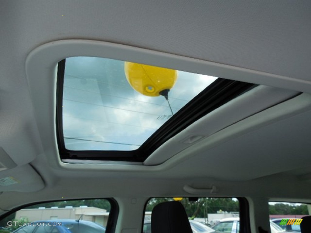 2008 Nitro SXT - Electric Blue Pearl / Dark Slate Gray/Light Slate Gray photo #22