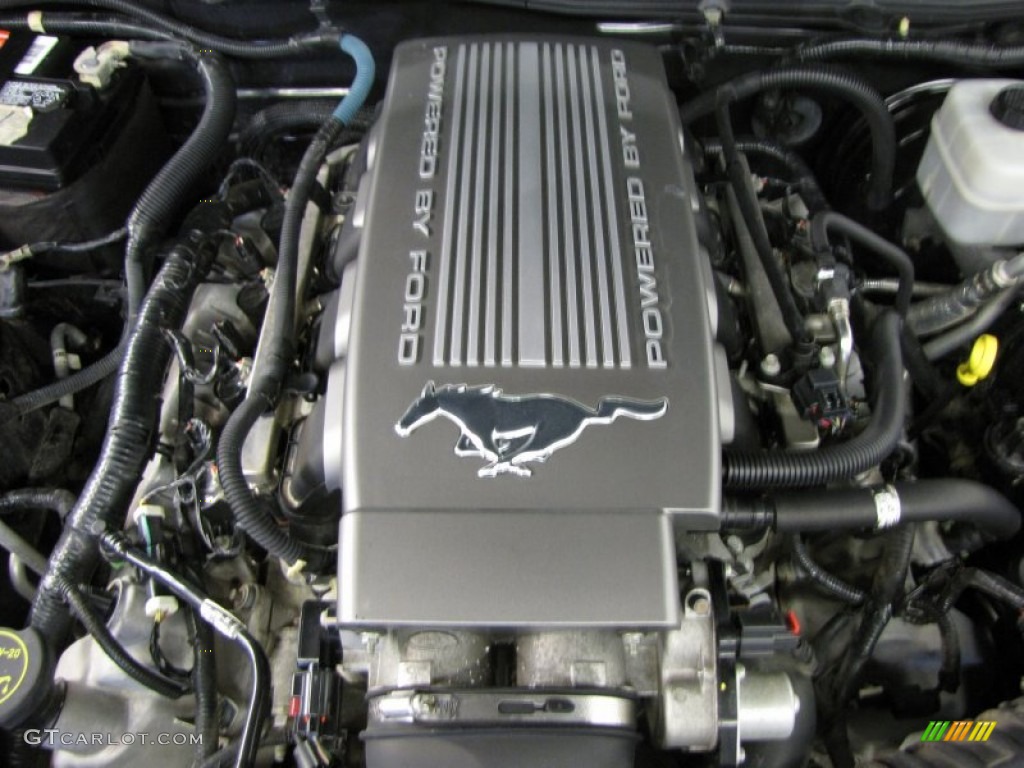 2007 Mustang GT Deluxe Coupe - Alloy Metallic / Dark Charcoal photo #6