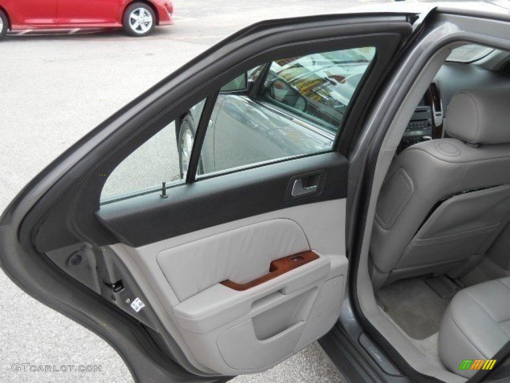 2006 STS 4 V6 AWD - Stealth Gray / Light Gray photo #6