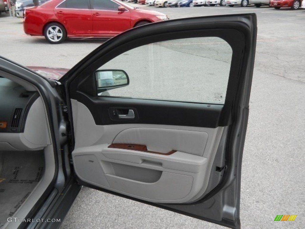 2006 STS 4 V6 AWD - Stealth Gray / Light Gray photo #12